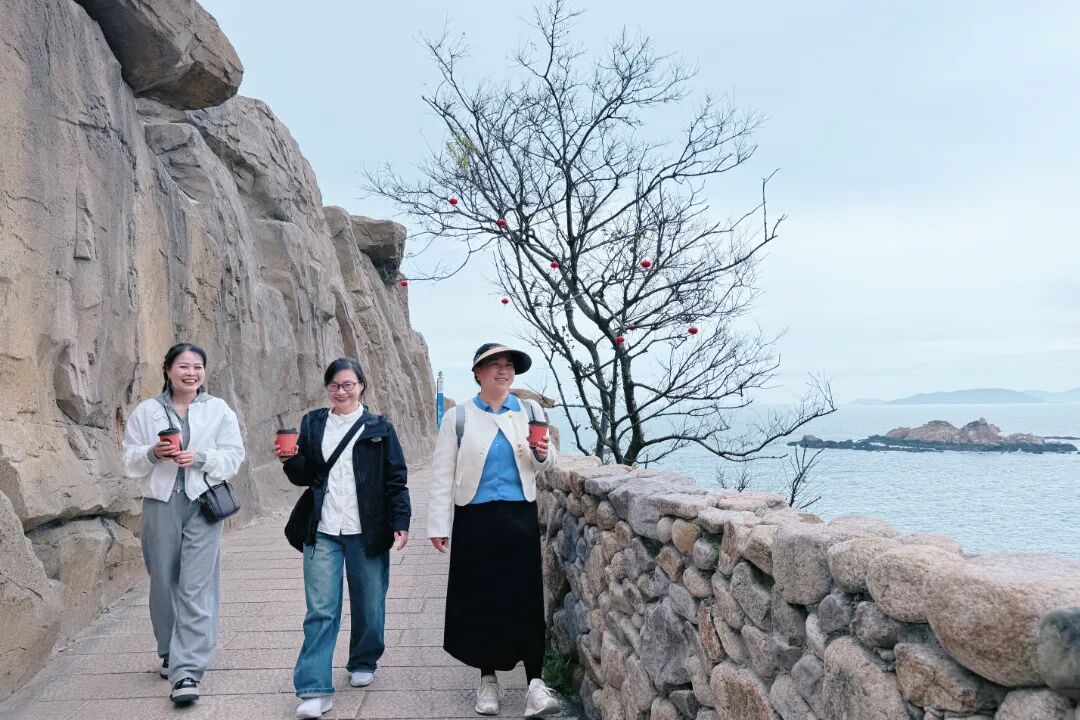 和你一起去看海|三月与丽人,一起拥抱春天